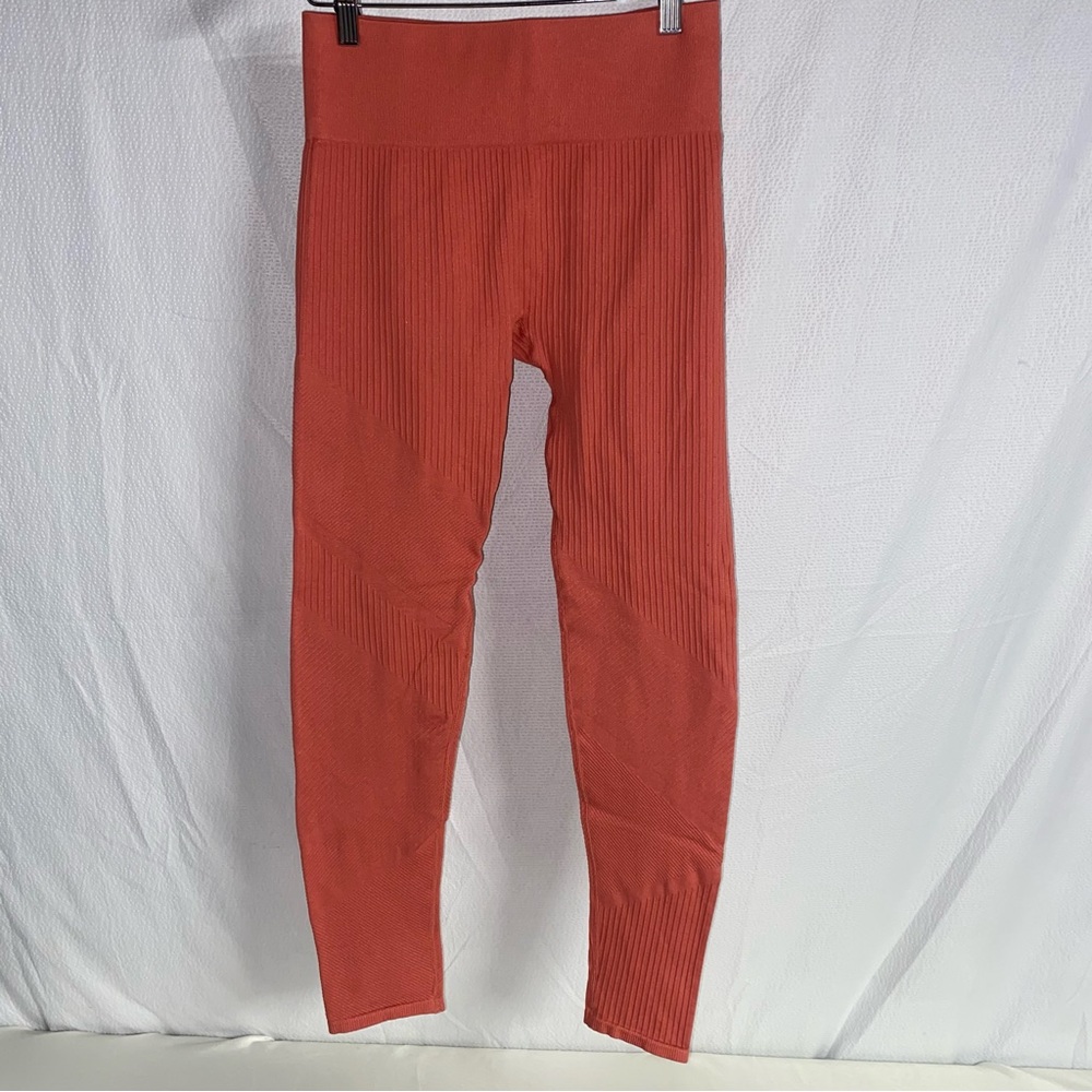 Ryka Seamless Ribbed Legging, Faded Rose, Size Large.